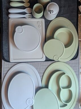 Ezpz Silicone Suction Baby Dining Set - Sage & Gray